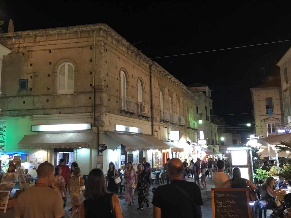 לינה וארוחת בוקר טרופאה Palazzo Naso מראה חיצוני תמונה